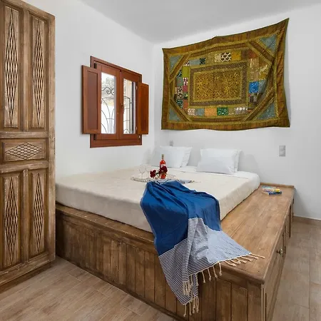 Anastasia Villa